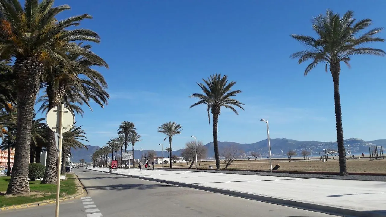 Estudio Karina Beach-4 Эмпуриабрава 0*,  Испания